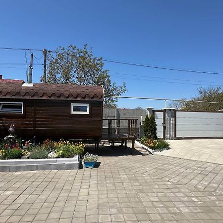Гостевой Дом ,Breeze Chornomorsk Bagian luar foto
